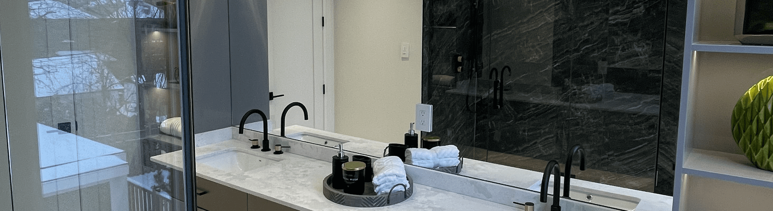Mirrors in Bathrooms and Dressing Areas: Enhancing Functionality and Style